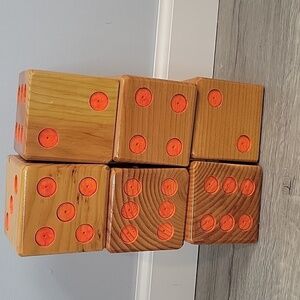 Lot of 6 large wood dice